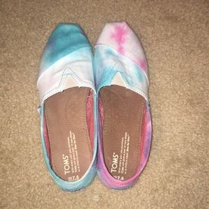 Toms Women’s Canvas Shoes, Tie Dye, Size 7.5